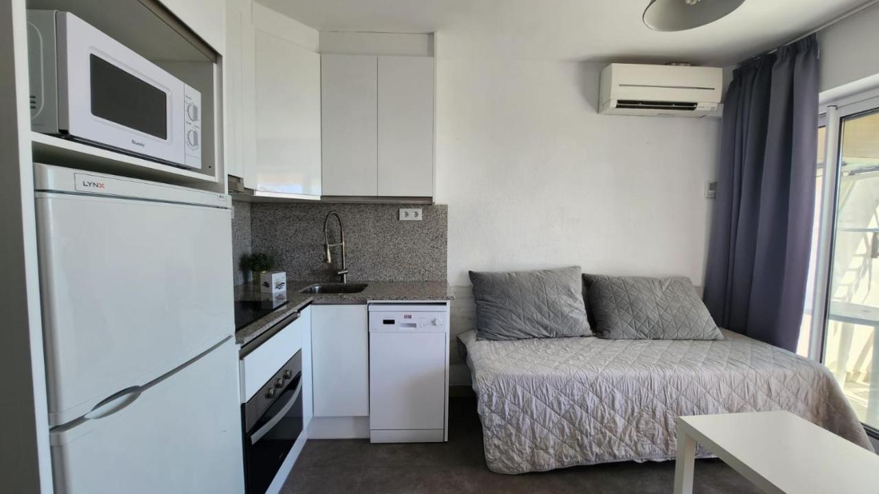 Studios Superior Isla De Rosas -Tramuntana42 ภายนอก รูปภาพ