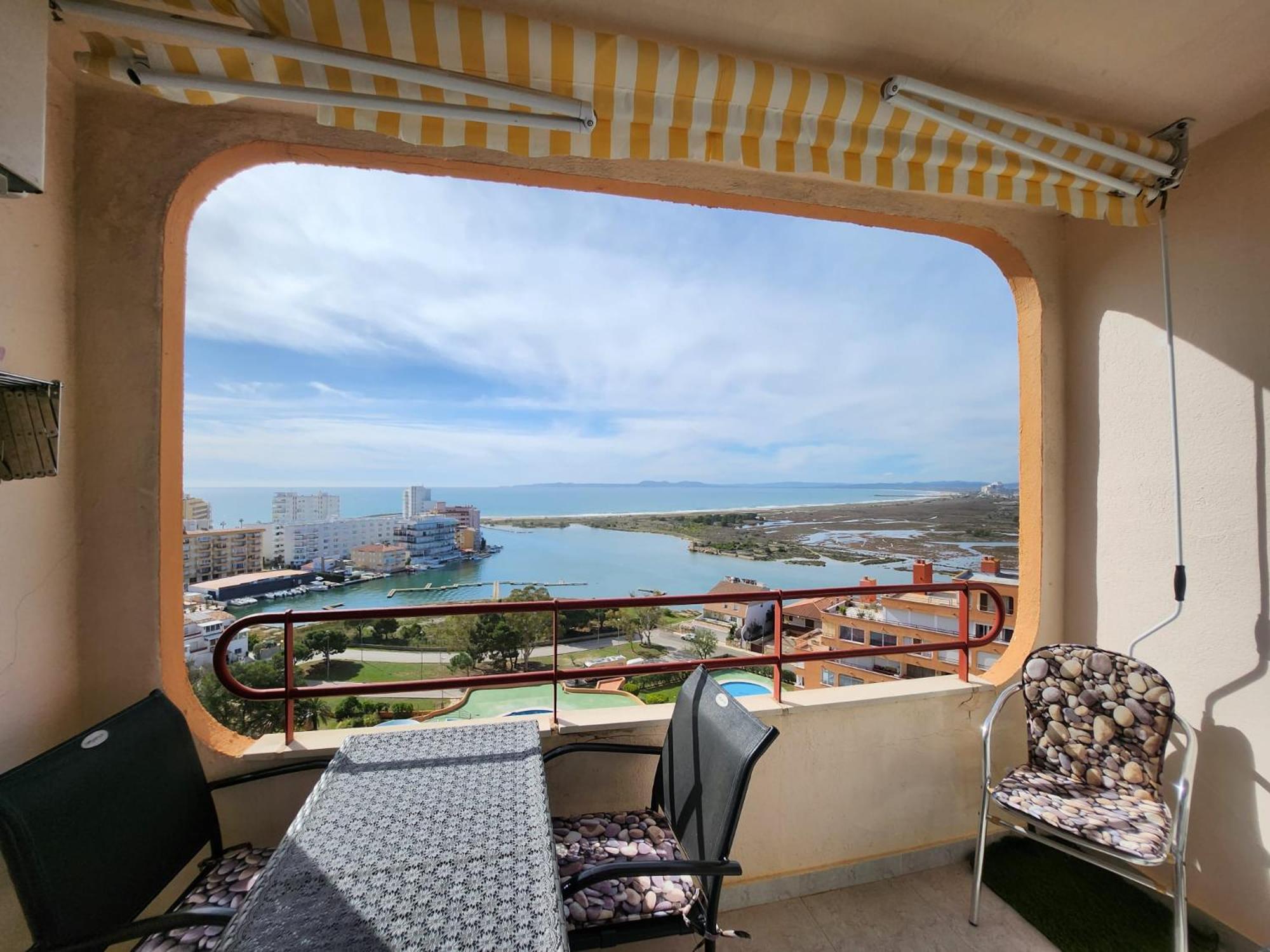 Studios Superior Isla De Rosas -Tramuntana42 ภายนอก รูปภาพ